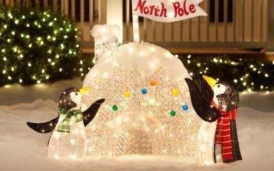 Adorable Penguin Igloo To Light Up Your Yard